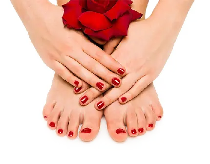 تصویر پردانلود لاک ست دست و پا به رنگ قرمز جیغ زیبا
