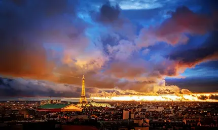 دلنشین ترین عکس شهر پاریس فرانسه زیر آسمان ابری رنگارنگ