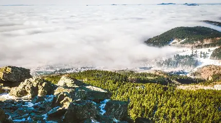 عکس در ارتفاعات کوهستانی جمهوری چک