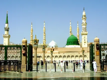 تصویر HD ورودی مسجد النبی برای تحقیق زائران