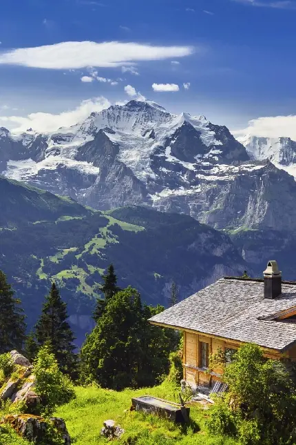 قاب HD خانه چوبی خوشگل در طبیعت سوئیس برای والپیپر