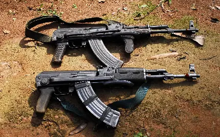 عکس کلاشینکف واقعی و تصاویر پس زمینه کلاشینکف AK 47 با کیفیت بالا