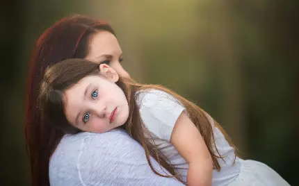 عکس مادر و دختر مدل حرفه ای زیبا برای پروفایل اینستاگرام