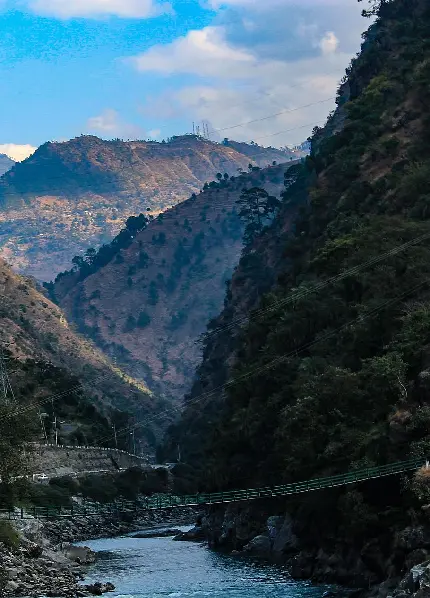 بک گراند زیبا و دیدنی از پل معلق قشنگ در هند با کیفیت عالی 