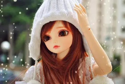 عکس زمستانی دخترانه جدید باربی برتز bratz با شال و کلاه سفید
