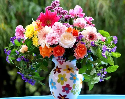 عکس پروفایل گلدان گل زیبا با گل های رنگارنگ انرژی بخش 