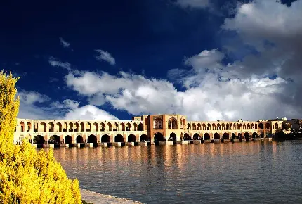 عکس تاریخی ایران پل خاجو یکی از بزرگترین پل های اصفهان