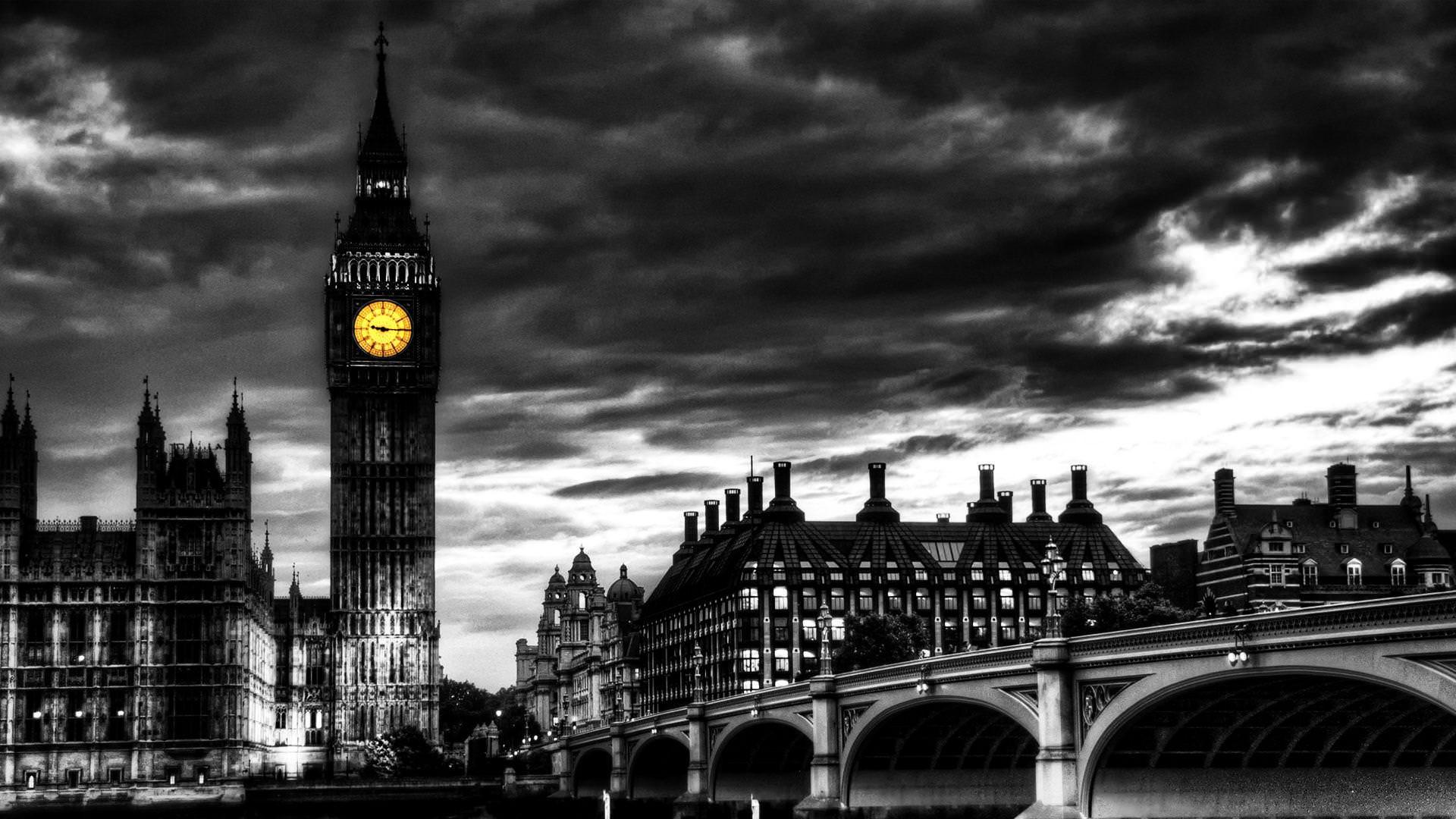 دانلود تصویر زمینه سیاه و سفید از برج ساعت لندن 2023