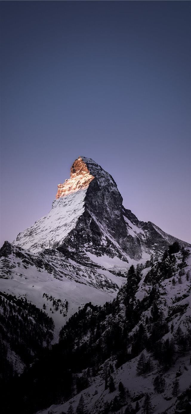 تصویر زمینه جدید Matterhorn در کوهستان آلپ سوئیس