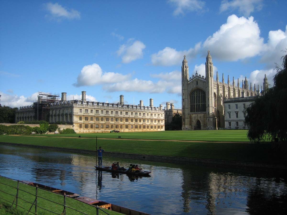 خوشگل ترین عکس از دانشگاه آکسفورد برای پروفایل 1402