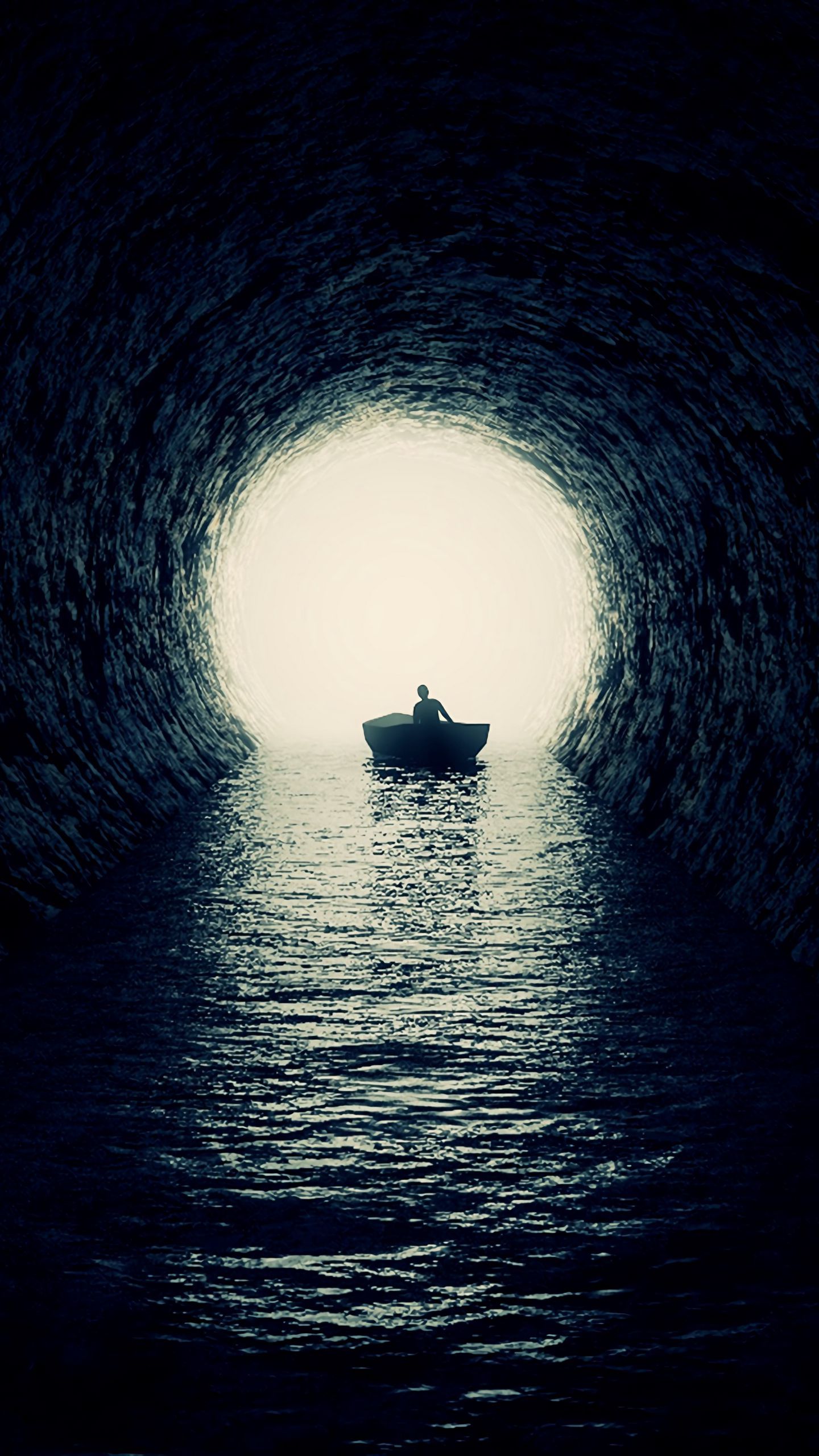 زمینه مرد تنها و قایق در تونل مخصوص گوشی موبایل افراد خاص