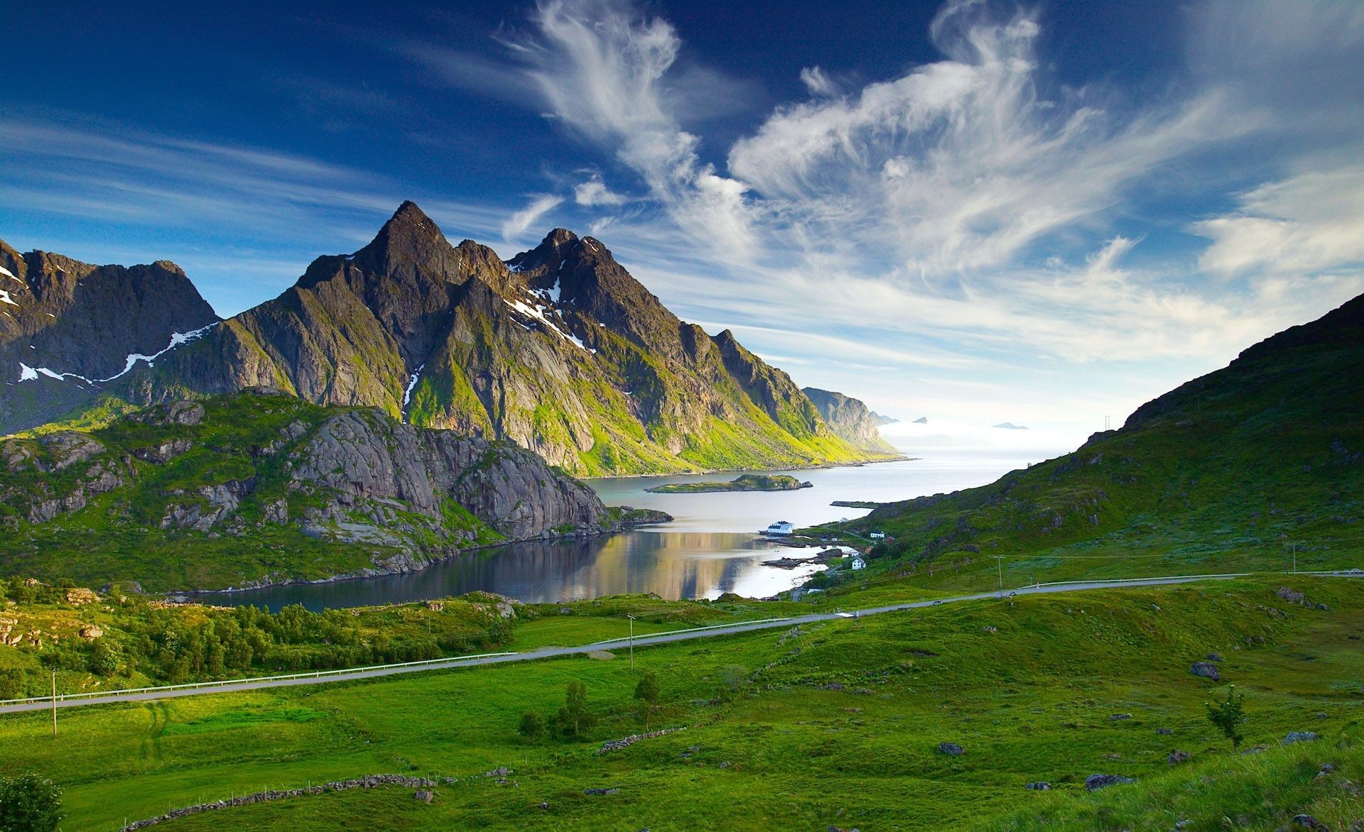 دانلود رایگان تصویر طبیعت اسکاندیناوی با کیفیت Full HD 	