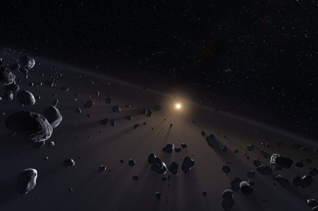 عکس خاص کمربند سیارکی با زمینه تاریک کهکشان 2023