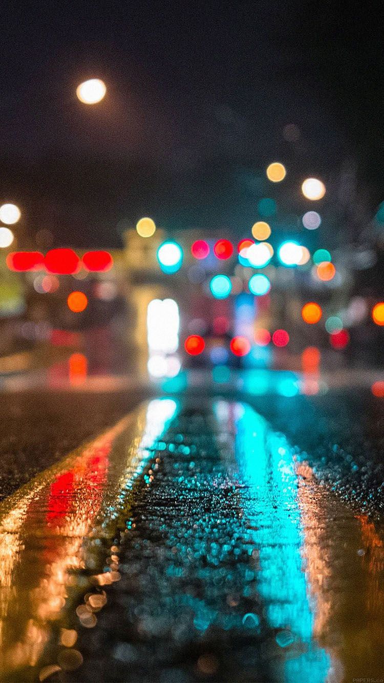 دانلود تصویر زمینه شیک موبایل IOS با طرح خیابان و شب تماشایی