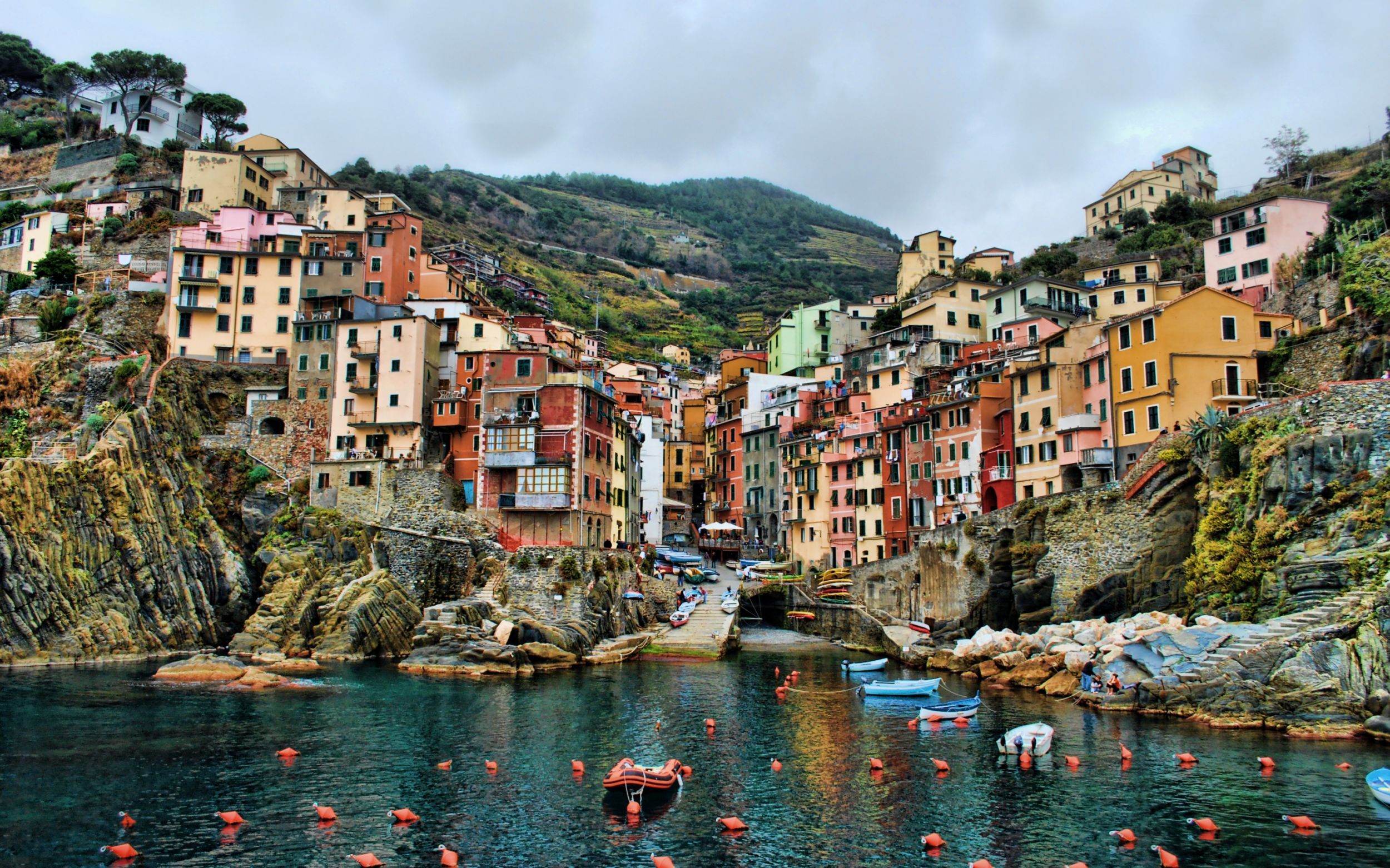 تصویر جالب از ساختمان های رویایی در کشور ایتالیا 