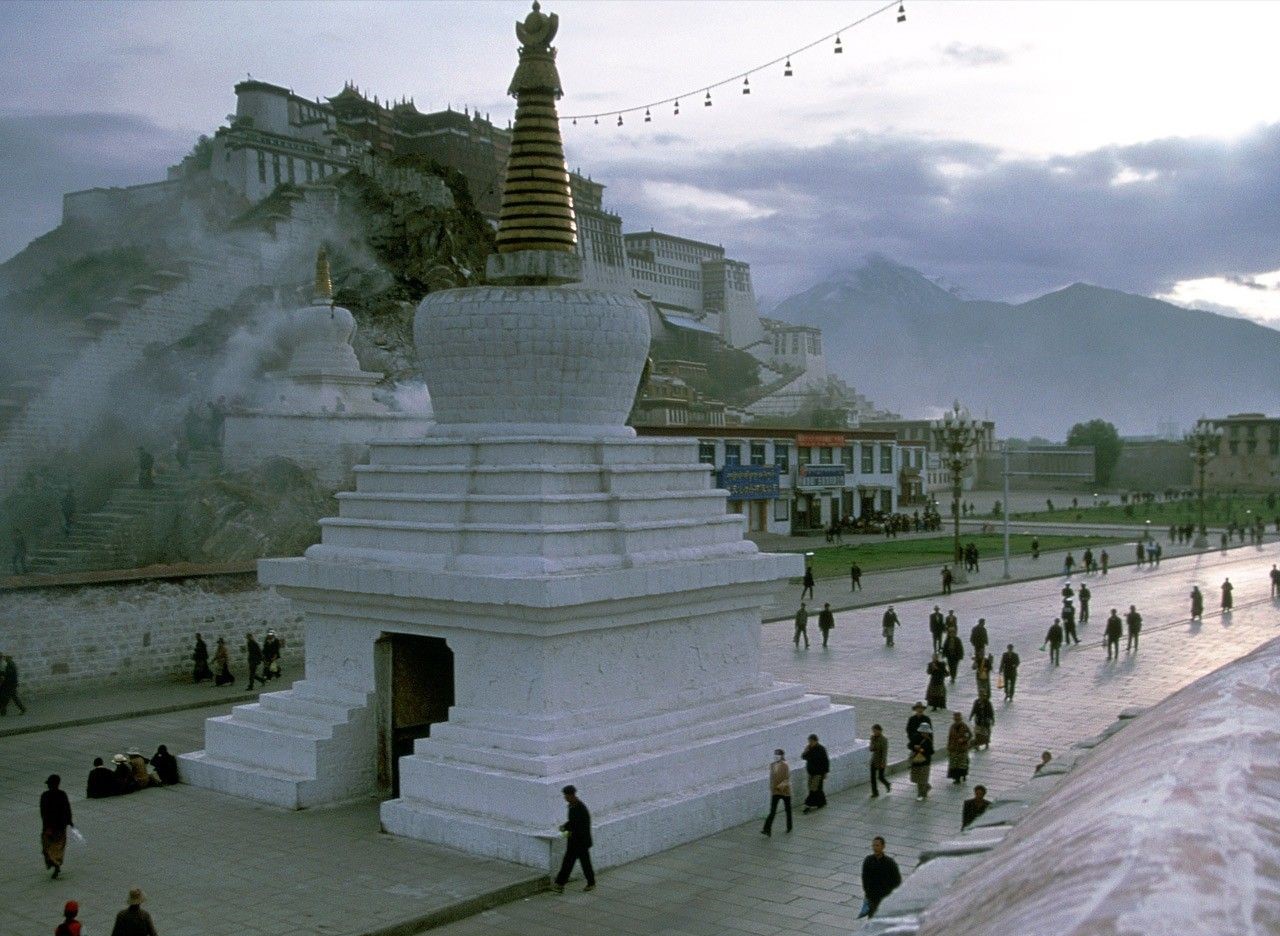 پربازدید ترین تصویر معبد بزرگ سفید در شهر تبت چین