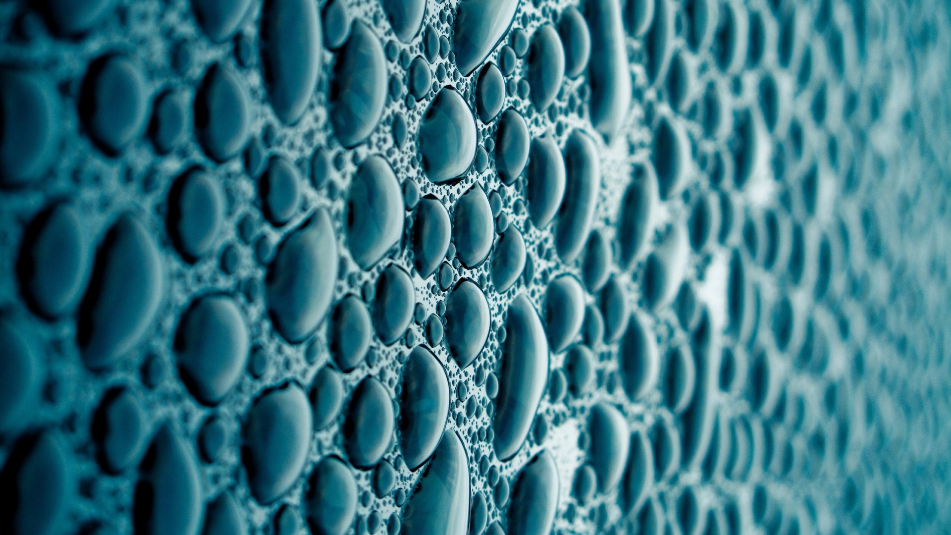 تصویر زمینه قطرات آب برای Mac OS X پر طرفدار