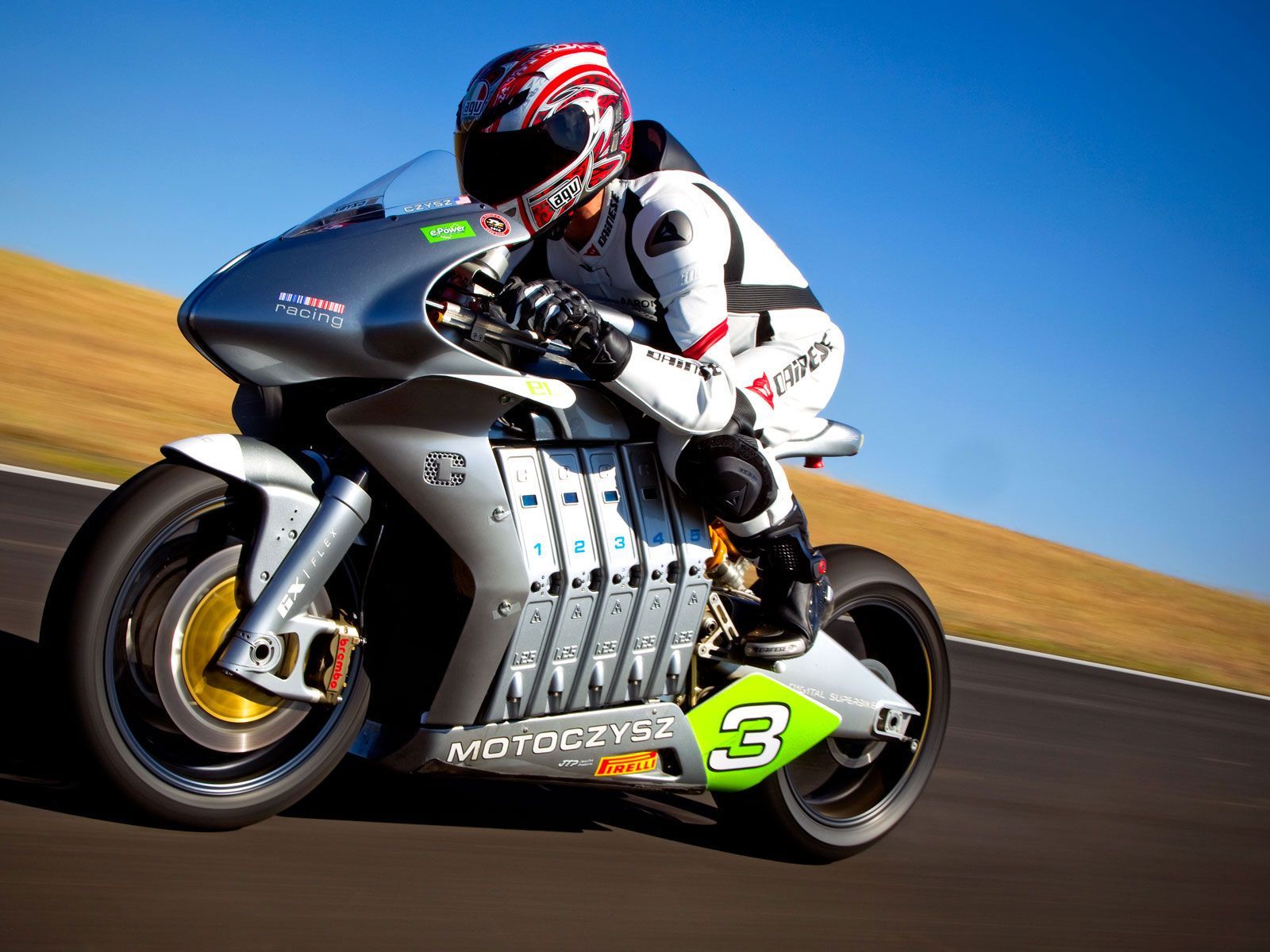 تصویر زمینه رایگان موتور سیکلت مسابقه ای 4K
