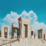 چاپ قاب موبایل و گوشی عکس تاریخی ایران شیراز یکی از مقصدهای محبوب گردشگری