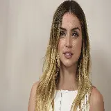 چاپ قاب موبایل و گوشی لبخند دلنشین Ana De Armas در یک قاب زیبا