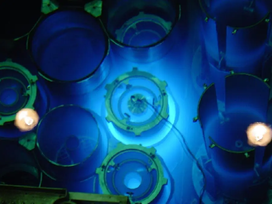 عکس به روز ترین راکتور های قدرتمند هسته ای در حال آزمایش