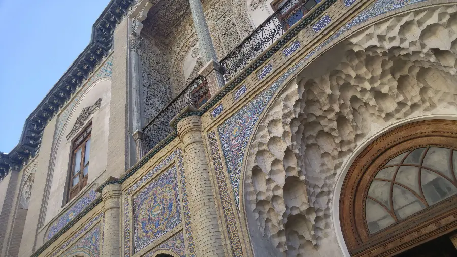 شکوهمند ترین background بنای تاریخی با معماری زیبای ایرانی 