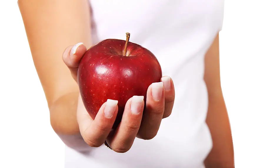عکس جالب میوه سیب با خواص عالی در دست برای سایت