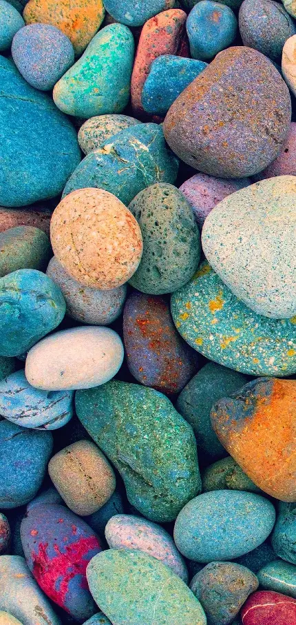 عکس بسیار زیبا و دیدنی از سنگ فیروزه های رنگی رنگی 