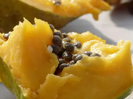 عکس داخل میوه های پاپایا ملس خوشمزه با کیفیت شگفت انگیز