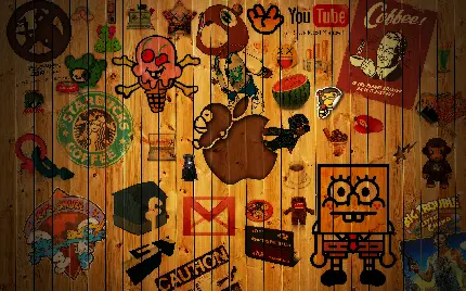 بک گراند جذاب از دیوار چوبی با پوستر های رنگی و کارتونی با کیفیت اچ دی