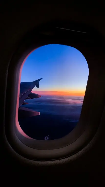 شیک ترین تصویر پنجره کوچک هواپیما با کیفیت فوق العاده