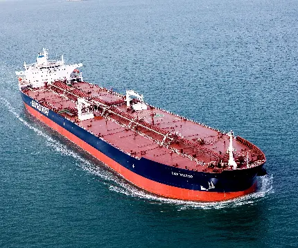 عکس کشتی نفت‌کش Oil tanker گونه‌ای از کشتی‌های تجاری