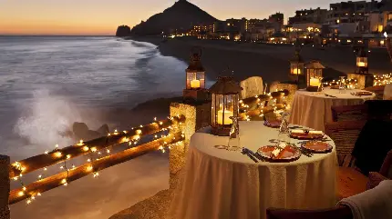 عکس رستوران شیک و نورانی کنار دریا با بهترین کیفیت