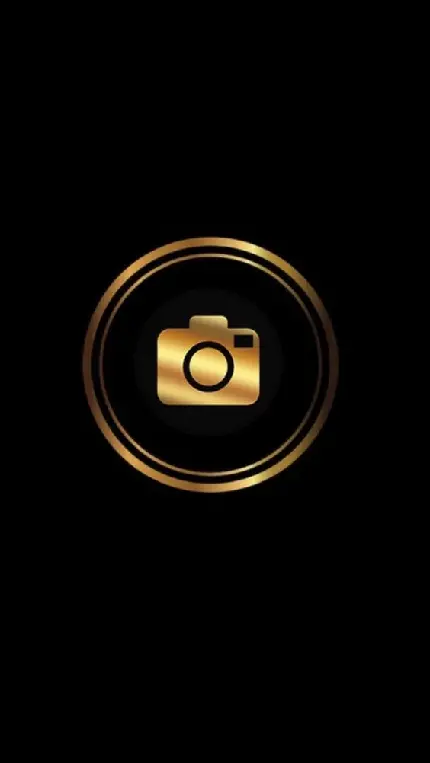 کاور هایلایت دوربین عکاسی طلایی مینیمال در وسط حلقه ساده