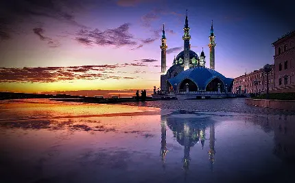  عکس فوق العاده زیبا مسجد کنار آب با غروب خورشید 