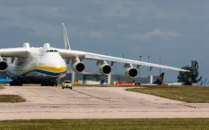 عکس هواپیمای ترابری معروف اوکراین در فرودگاه مجهز