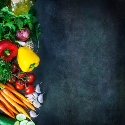 تصویر میوه و سبزیجات با زمینه مشکی برای تایپ منوی رستورانی