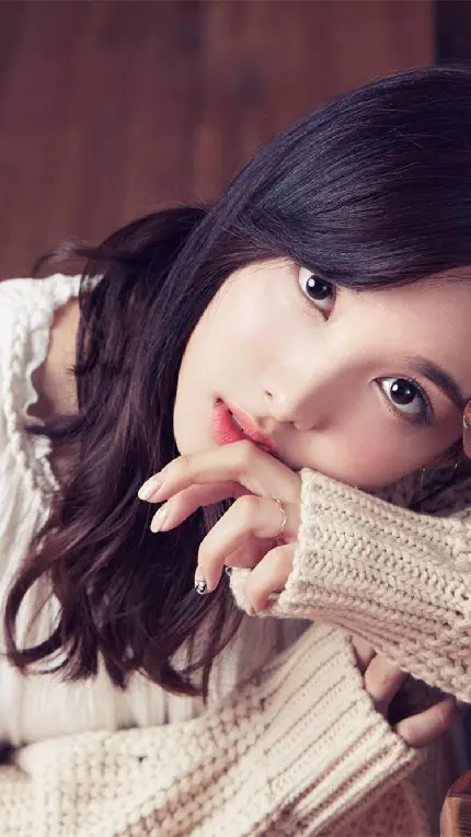 پربازدیدترین عکس دخترونه کیوت کره ای مخصوص گوشی سامسونگ