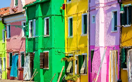 فانتزی ترین ساختمان های رنگارنگ ترکیه ای ایتالیایی 