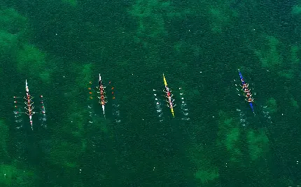 عکس استوک مسابقات قایق های پارویی کایاک از نمای بالا