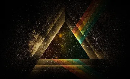 عکس مثلث نماد یک گروه موسیقی راک انگلیسی به نام پینک فلوید