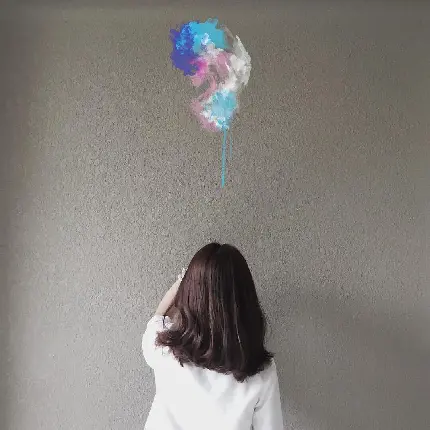 عکس زن در طبیعت شمال