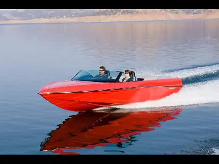 خوشگل ترین عکس قایق تندروی قرمز تفریحی با کیفیت اچ دی