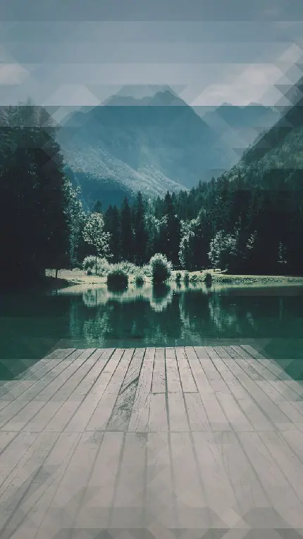 تصویر زمینه دریاچه در میان جنگل و کوه با کیفیت اچ دی