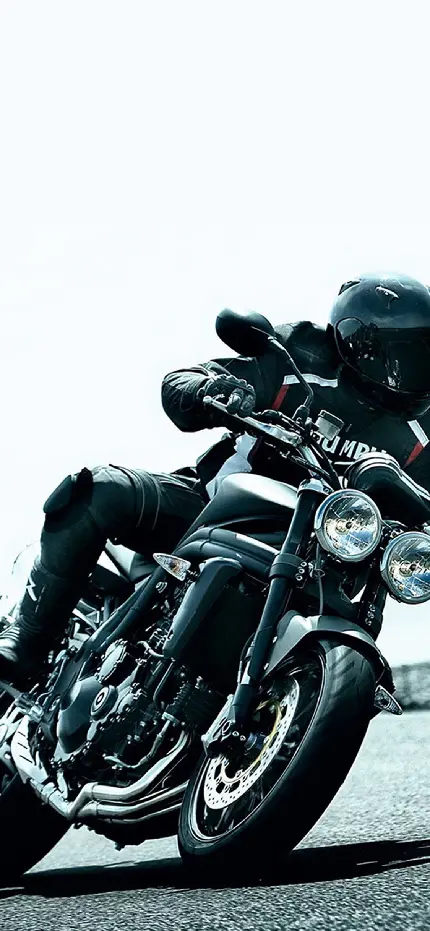 دانلود عکس پروفایل موتور سیکلت سیاه فوق جذاب با کیفیت بالا