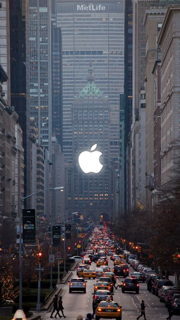 تصویر خیلی جالب از ساختمان نقره ای رنگ اپل با کیفیت بالا 