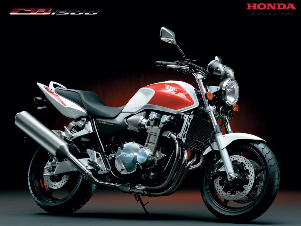 خاص ترین عکس موتور هوندا سی‌بی۱۳۰۰ یا Honda CB1300
