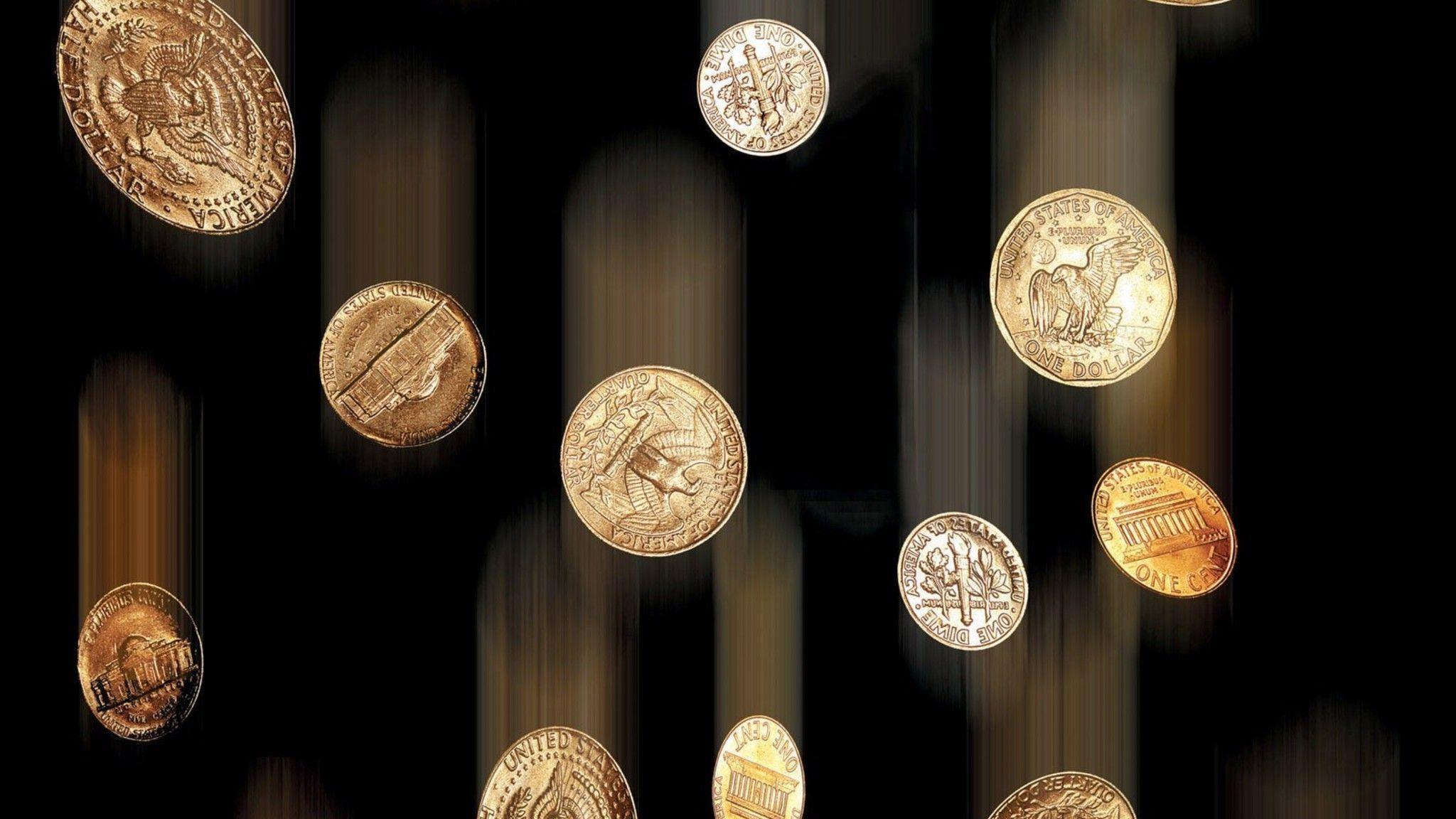 تصویر بسیار زیبا از سکه هایی که در حال فرود هستند 