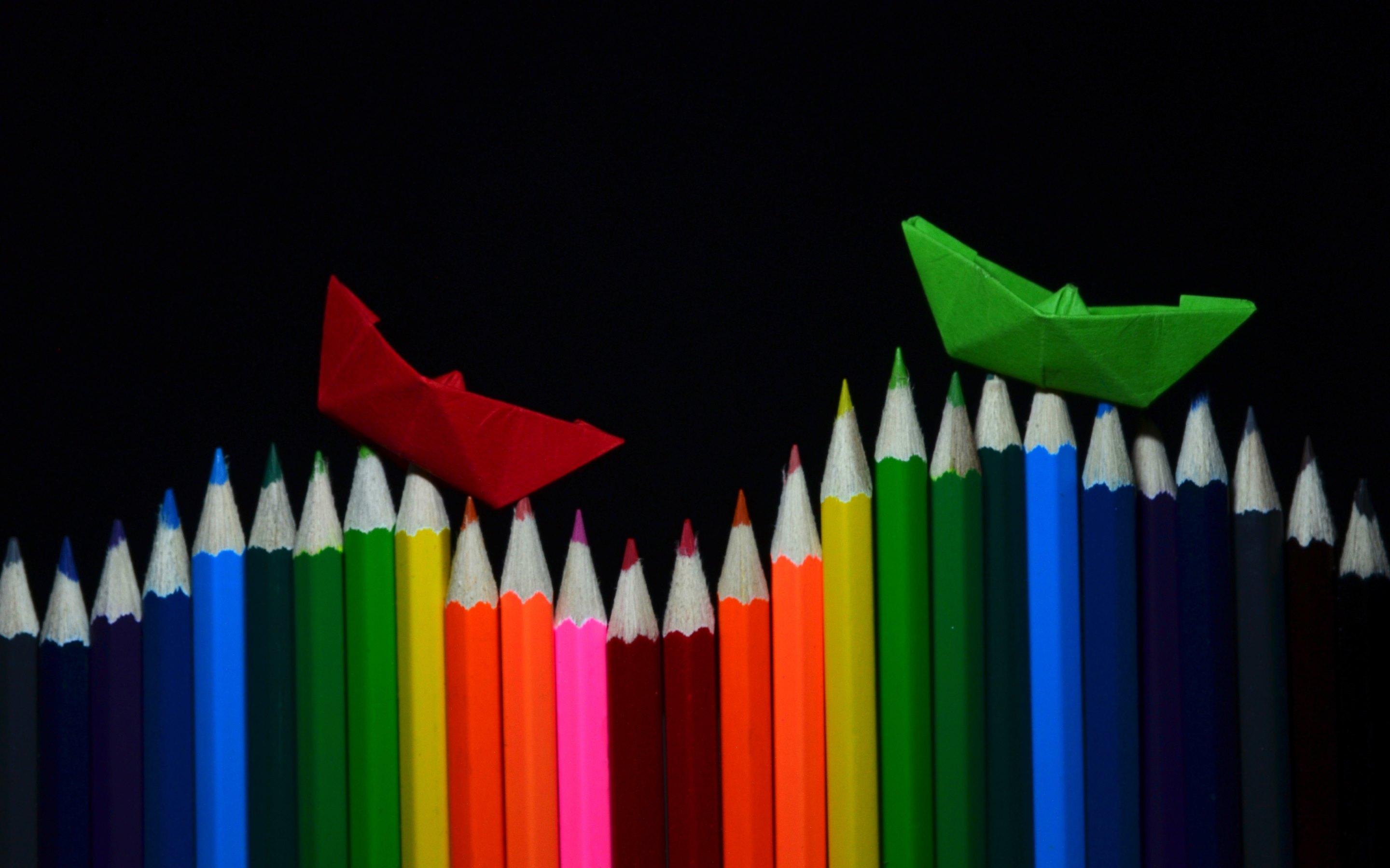  والپیپر فوق العاده زیبا از مداد رنگی با مارک عالی مخصوص نقاشی هایپر رئال