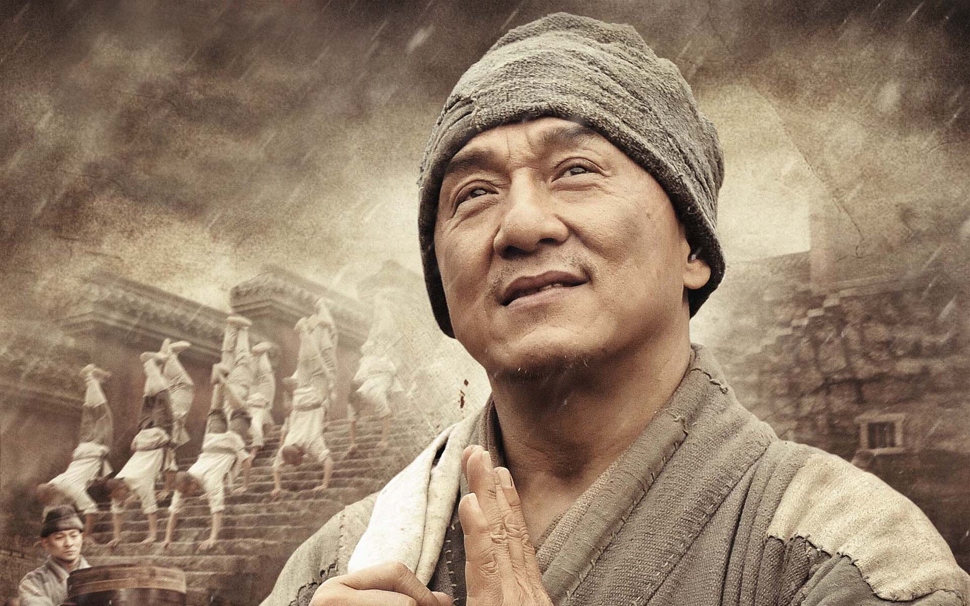 عکس استوک جکی چان در فیلم معبد شائولین مشهورترین بازیگر هنرمند رزمی